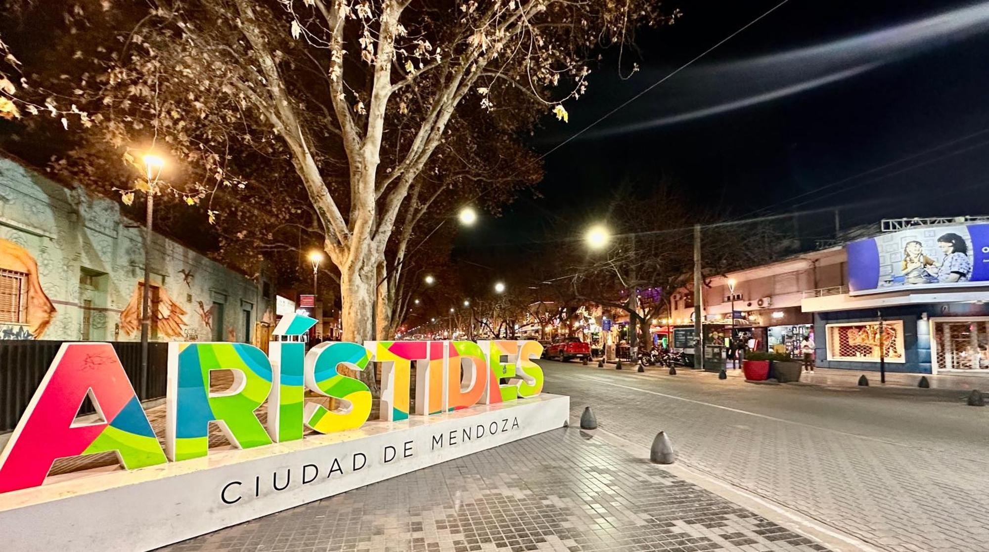 Departamento En Calle Aristides, Mejor Zona Turistica Mendoza Exterior foto